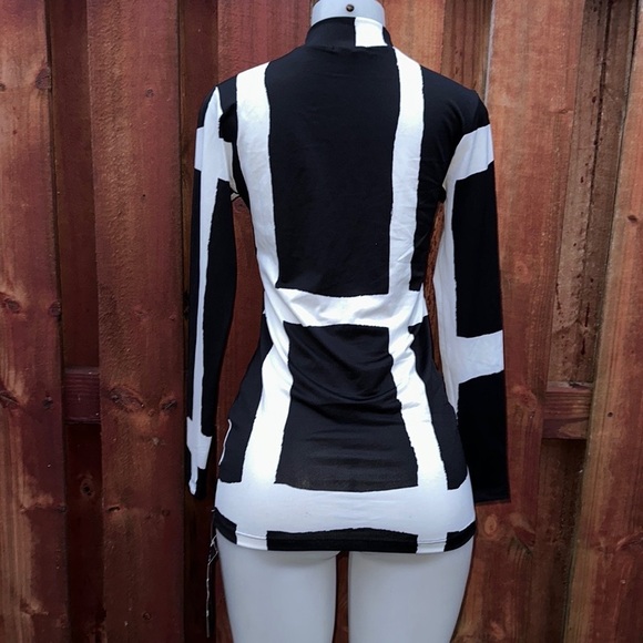 Good Time USA Long Sleeve Cowl Turtleneck Blouse Top Size M Black/White - Picture 7 of 12